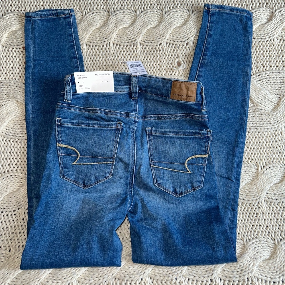 American Eagle high rise jegging NWT 24